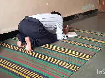 Indian Guy39 & Shivani's first time roleplay with a screaming newbie