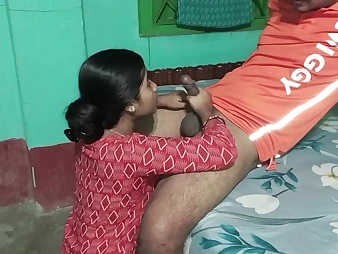 Desi SexCreator & her scalding pal DesiStyle Me have a scorching, romantic fuckfest opportunity with a phat-dicked delivery trestle in