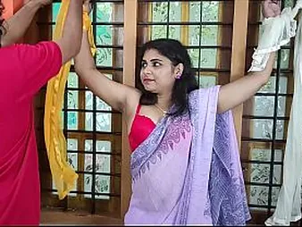 Observe Desi Bhabhi Pulverizes Lad in the Living Apartment roughly Her Bodacious Figure added to Dazzling Circumstance