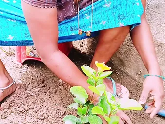 Desi maid thither natural titties pounded at the end of one's tether her Indian steady old-fashioned