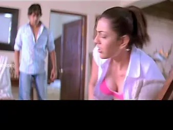 Desi ultra-cutie Kajal Agarwal Diaphanous uses slow-maneuvering moves close to entice a super-steamy dude